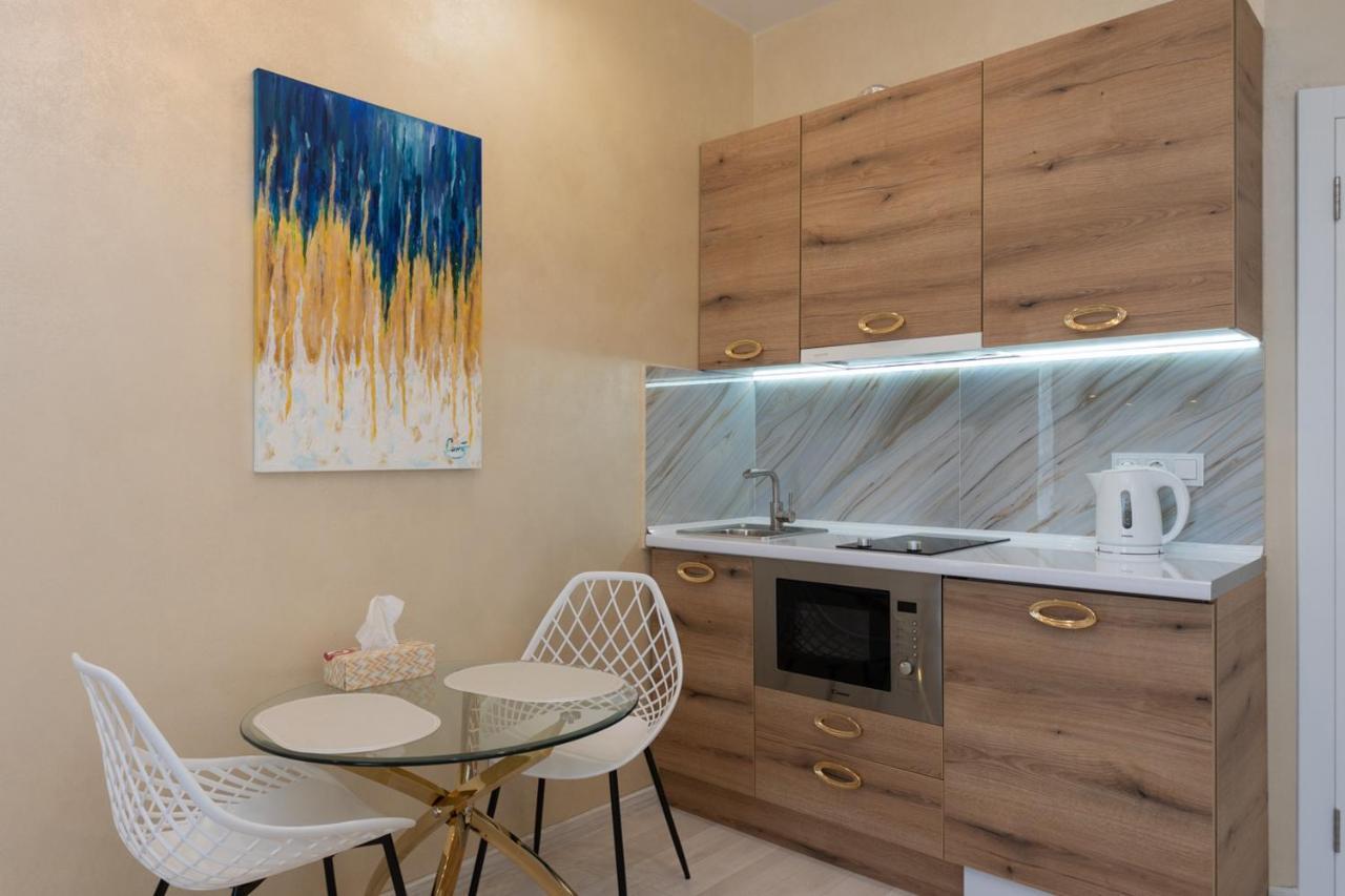 Studio On A Residential Complex French Quarter 2 キエフ エクステリア 写真