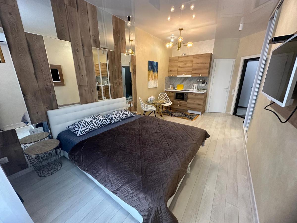 Studio On A Residential Complex French Quarter 2 キエフ エクステリア 写真